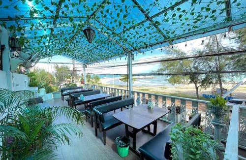 Rayong Hotel | 48 m² Hotel ∙ 10 guests
