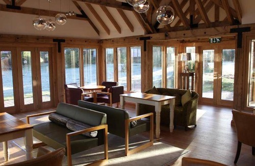 Oulton Broad Hotel | 48 m² Hotel ∙ 6 guests