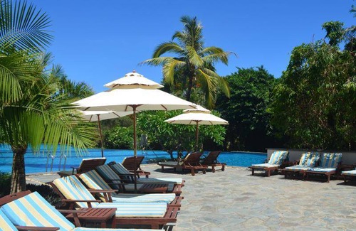 Tianya District Resort | 480 m² Resort ∙ 10 bedrooms ∙ 127 guests