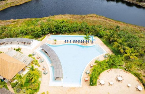 Praia do Forte House | 486 m² House ∙ 5 bedrooms ∙ 12 guests