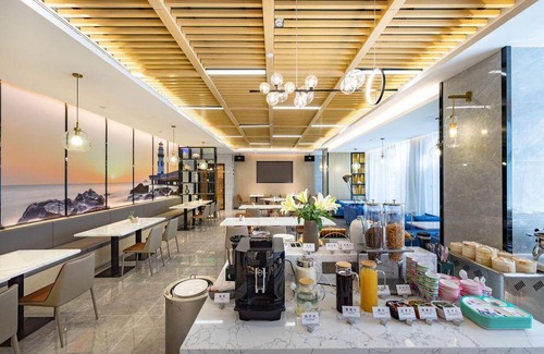 Xiangzhou District Hotel | 49 m² Hotel ∙ 4 guests