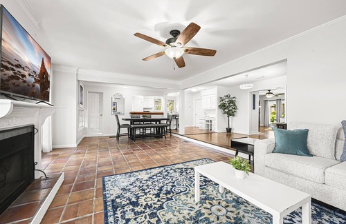 Mid City South House | 4BR Home Near LSU – Walk to Campus & Lakes!