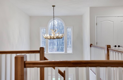 Pocono Summit House | 4BR Oasis w/Hot Tub, Sauna, Game Room & Firepit