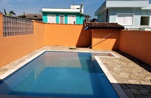 Mococa House | 4Q *2 Suites *Cond. Closed Mar Verde *Swimming pool *Wiffi *Nearby Mococa Beach !