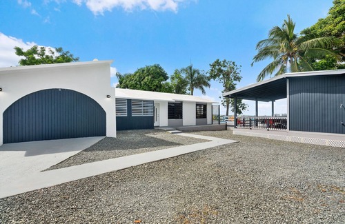 Jimenez House | 5 Bd Mountain Villa with Pool & Panoramic views Río Grande PR