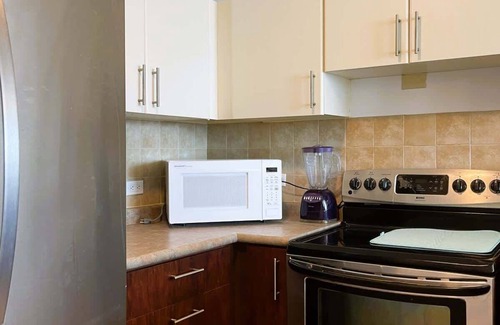 Bajura Condo | #5 Beachfront Boho 3BR, 2BA Apartment @ JobosBeach