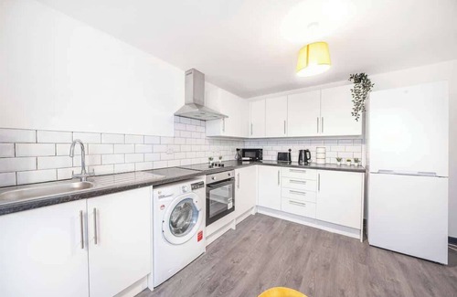 Whitefield Apartment | 5-bed 5 en-suite apartment in Manchester