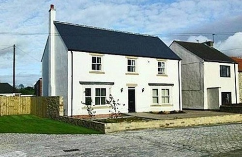 Cornforth House | 5 bed Edwardian Style House