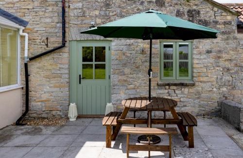 Shapwick House | 5 Bedroom Cottage - Somerset Pass the Keys