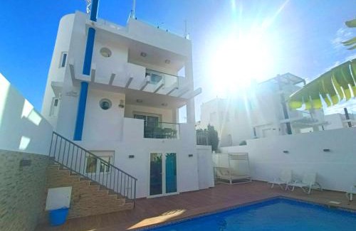 Cala Vadella House | 5 bedroom villa in Cala Vadella