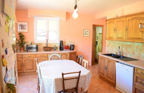 Cabries House | 5-bedroom house with pool