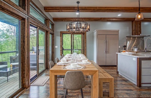 Slatyfork Farm House | 5 Br: Cupp Runneth Over - Luxurious retreat nestled 9.7 miles from Snowshoe