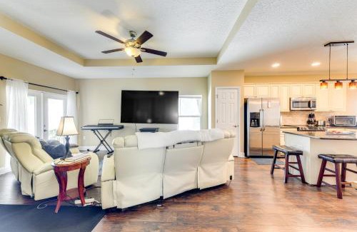 Vamo House | 5 Mi to Beach Family Retreat in Sarasota!
