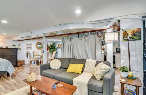 Sellwood-Moreland Apartment | 5 Mi to Dtwn Portland: Walkable Studio Suite