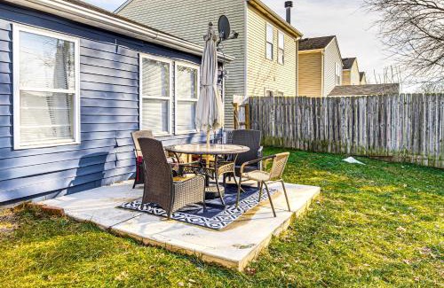 Pike House | 5 Mi to Eagle Creek Park Home with Fenced Yard!