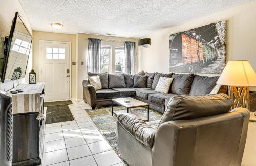 Pike House | 5 Mi to Eagle Creek Park Home with Fenced Yard!