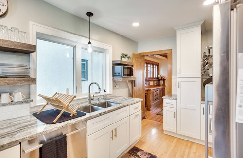 Nokomis House | 5 Mi to Mall of America: South Minneapolis Home