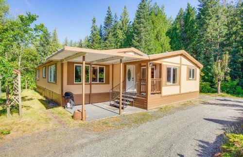 Mead House | 5 Mi to State Park Family Mount Spokane Home