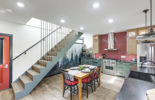Wilmington House | 5 Mi to WEC: Pet-Friendly Home in Wilmington