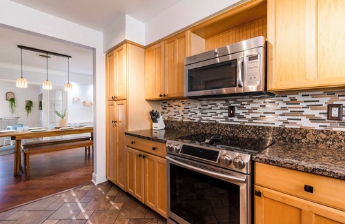 Harbor Bluffs House | 5 Min 2 Beach ~ Free HTD Pool ~ Near Trail & Golfnnnn