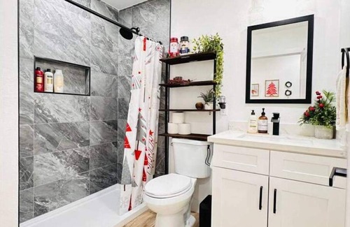Las Vegas House | 5 mins Summerlin; 8 miles Strip & LAS airport