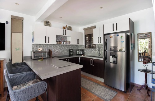 Coco Sunset Hills Condo | 5-minute Walk to the Beach - Gated Community - Multiple Pools