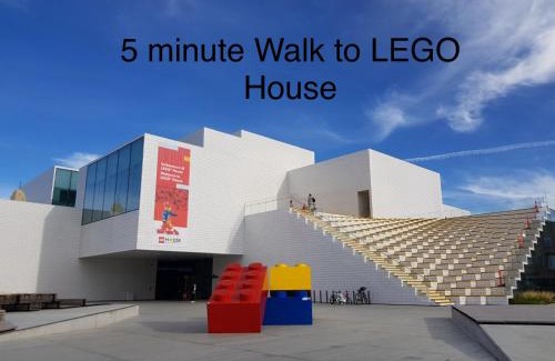 Billund Apartment | 5 minute walk to LEGO house - 50m2 cozy apartment- D unit