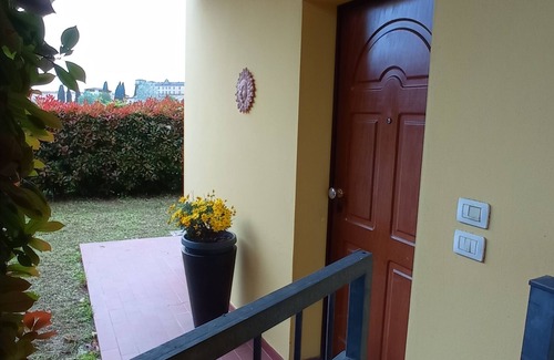 Borgo a Buggiano Apartment | 5 minutes from Montecatini Terme, ground-floor apartment with garden and parking space