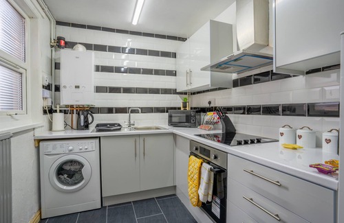 Forest Fields House | 5 minutes from so many amenities, luxurious, newly refurbed, entire modern house