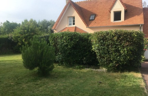 Lion-sur-Mer House | 5 minutes from the beach