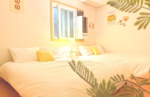 Gueui-dong Apartment | 5 minutes to Subway, 10 minutes to Seongsu, Lotte Tower, KSPO Concert, Olympic Park, Gangnam, OTT, Netflix, Quiet and Well-located Accommodation