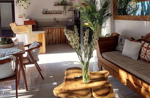 Sunset Road Villa | 5 Minutes to The famous double six beach Seminyak. Remodeled near to Everywhere.