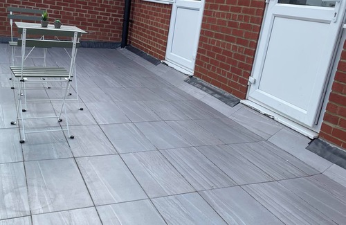 Wembley Central Apartment | 5 minutes walk to Wembley Stadium. Wembley Stunning Modern Apartment