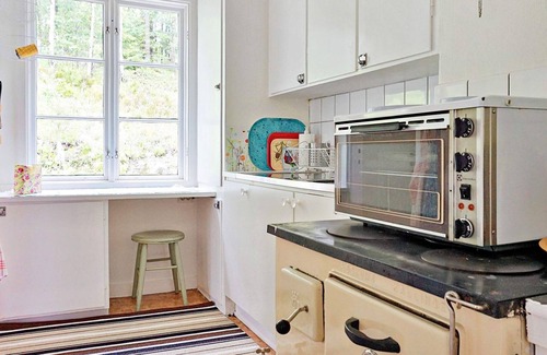 Undal House | 5 person holiday home in ÅKERSBERGA