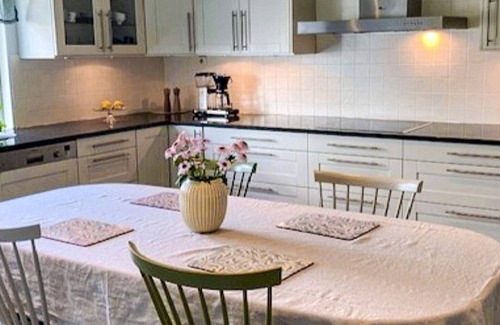 Haellsvik House | 5 person holiday home in TORSLANDA-By Traum