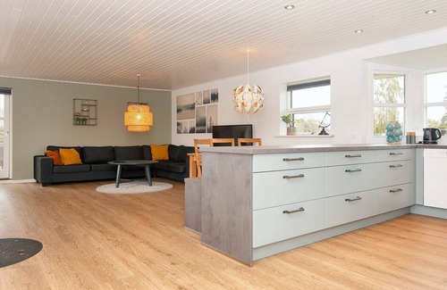 Farvang House | 5 person holiday home in Fårvang-By Traum