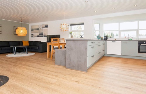 Farvang House | 5 person holiday home in Fårvang-By Traum