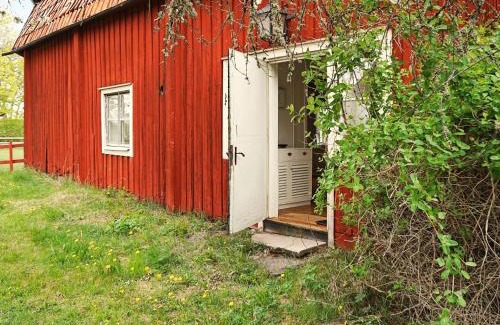 Flen Municipality House | 5 person holiday home in FLEN-By Traum