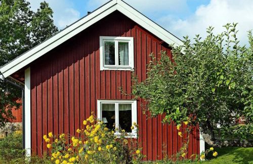 Vaddo House | 5 person holiday home in VÄDDÖ