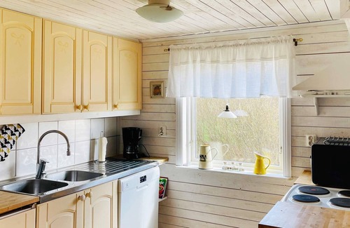 Bredared House | 5 person holiday home in BREDARED-By Traum
