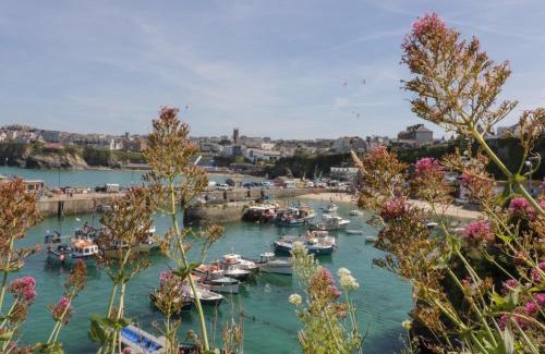 Newquay House | 5 Quay Court