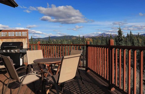 Healy House | 5 Star Denali Park Spacious Family Home