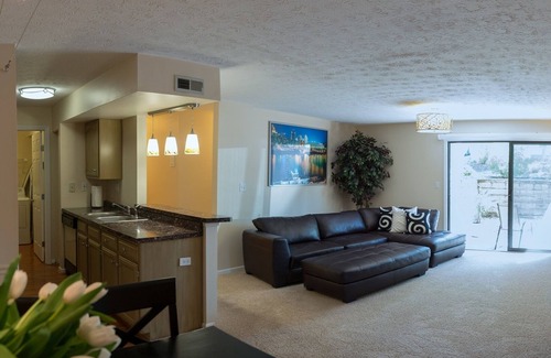Roselawn Finance Condo | 5-STAR Rated - Cincinnati's favorite extended stay Apartments!