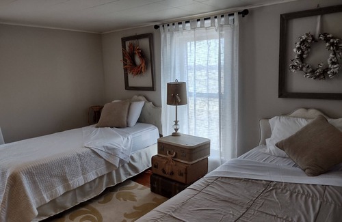 Pauline Other | 5 Star Style and Review, Historical Sears Catalog home with LOTS of room