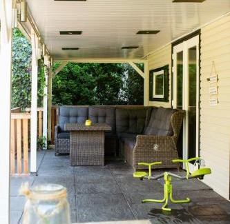 Raalte Ski Chalet | 5 sterren - Familie camping in Raalte