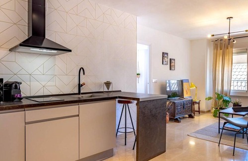 Central District Apartment | 50 m² Apartment ∙ 4 guests