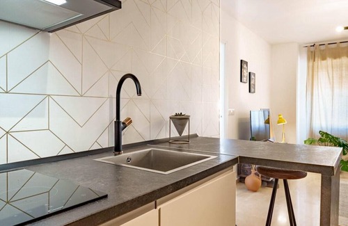 Central District Apartment | 50 m² Apartment ∙ 4 guests