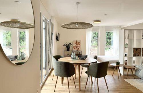 Wiener Neustadt Apartment | 50 m² Apartment ∙ 1 bedroom ∙ 4 guests