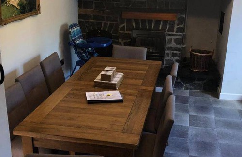 Llanrhystud House | 50 m² Farmhouse ∙ 5 bedrooms ∙ 12 guests