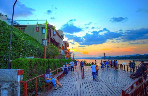 Chiang Khan Hotel | 50 m² Hotel ∙ 5 guests